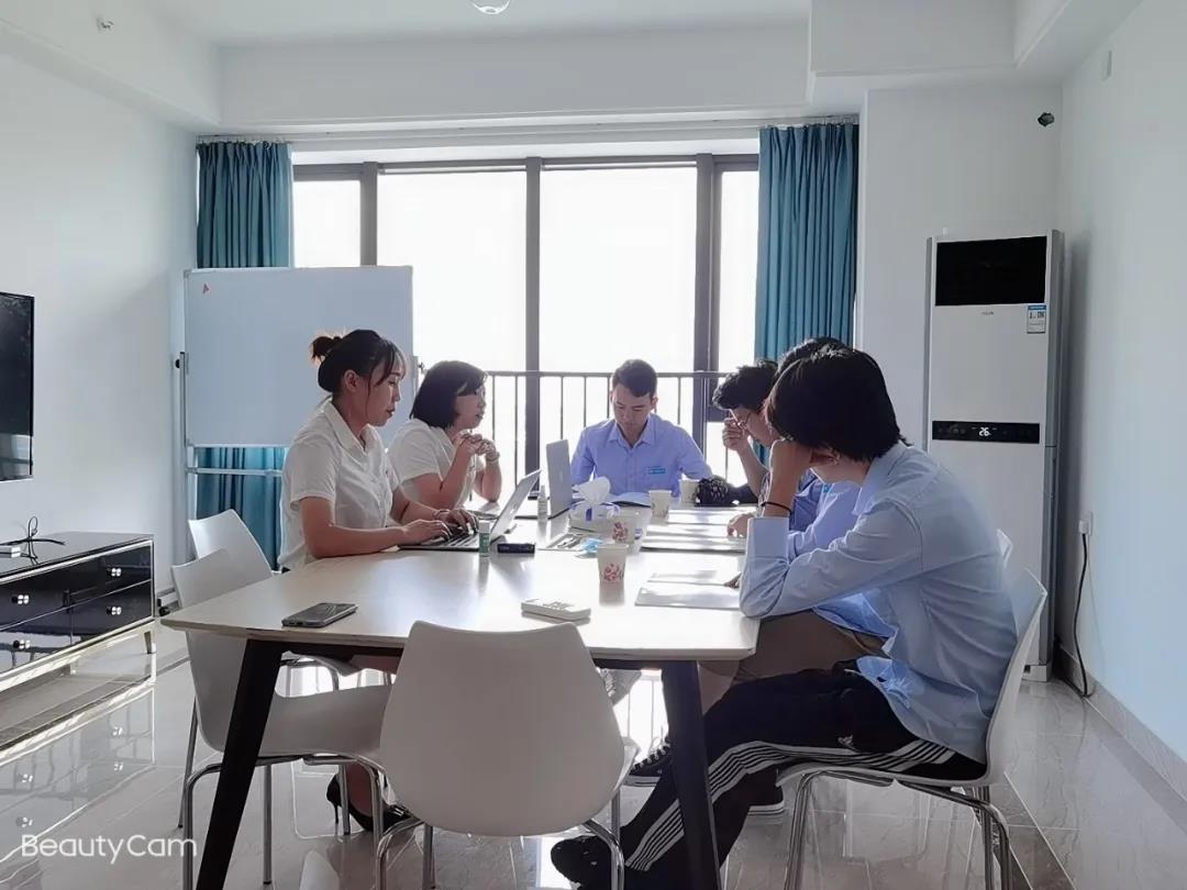 水思源——優秀團隊經理“蓉姐”