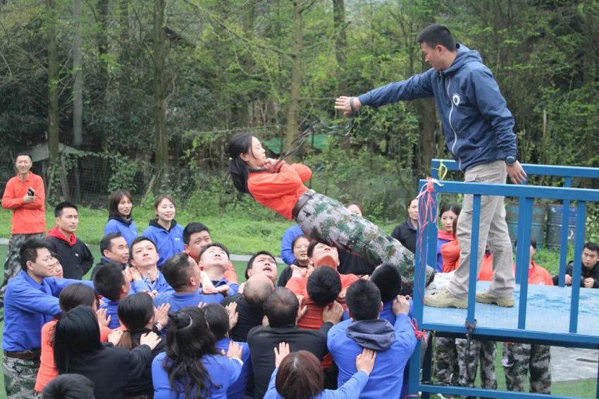 水思源——熔煉團(tuán)隊、拓展未來!